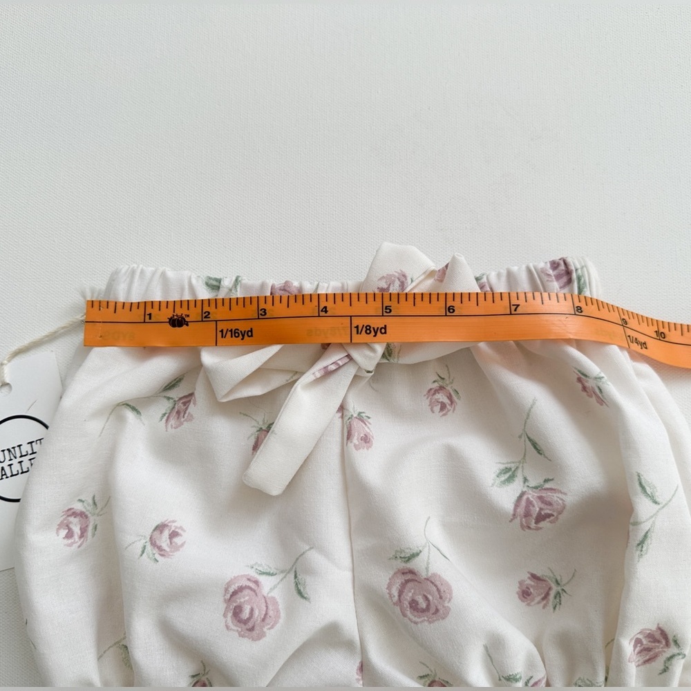NWT- Handmade - Floral Baby Bloomer Summer Shorts - White/Pink - Size: 6-12m - Picture 6 of 7